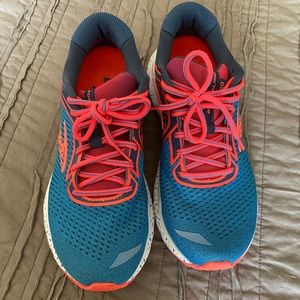 Women's Adrenaline GTS 20 Zap! Running Shoes